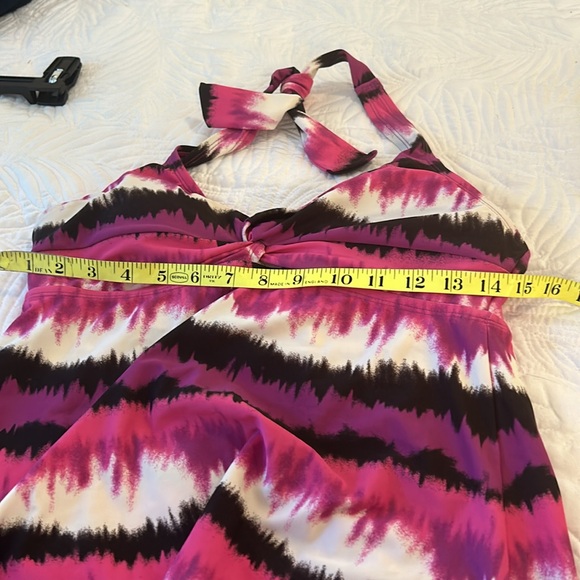 Converse Tankini Top / NWT - Picture 8 of 10